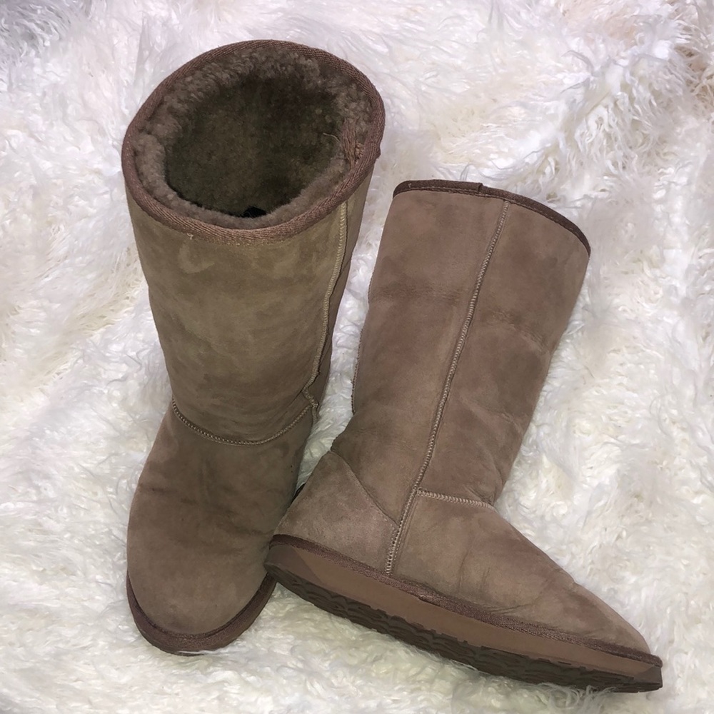 EMU Tan Fur Boots